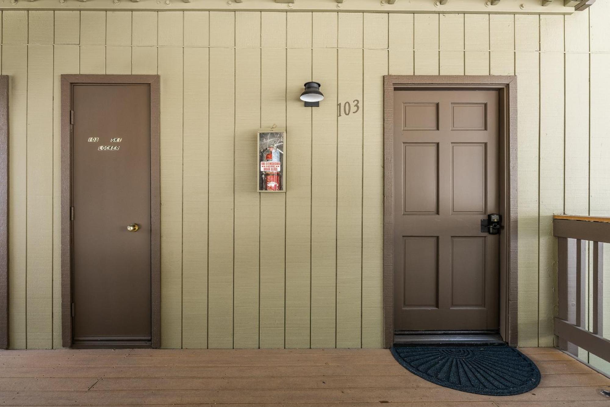 Hidden Valley Village #103 Nicely Updated 1 Bedroom 1 Bathroom Condo Short 10 Min Walk From Village Mammoth Lakes Oda fotoğraf